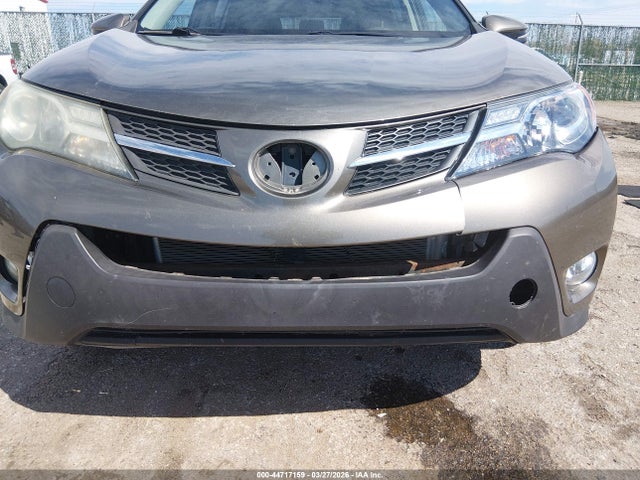 2T3RFREV1EW139829 Toyota Rav4 Xle
