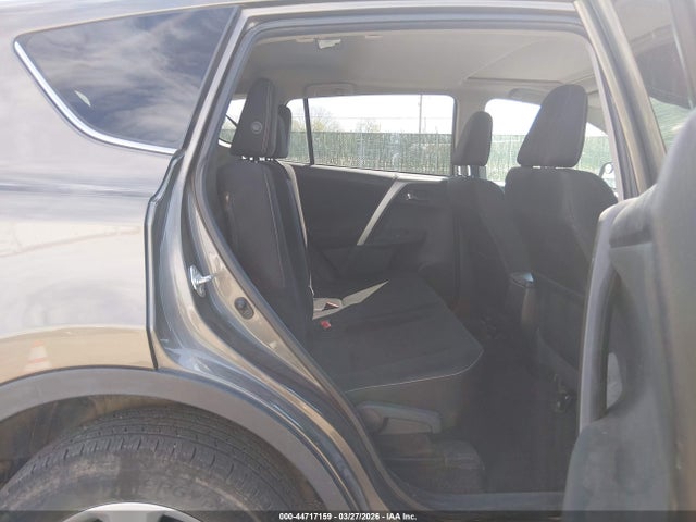 2T3RFREV1EW139829 Toyota Rav4 Xle