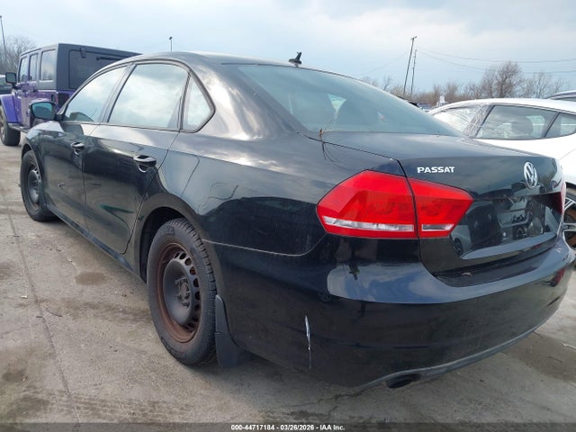 Продаж на аукціоні авто 2014 Volkswagen Passat 1.8t S, vin: 1VWAT7A34EC064977, номер лоту: 44717184