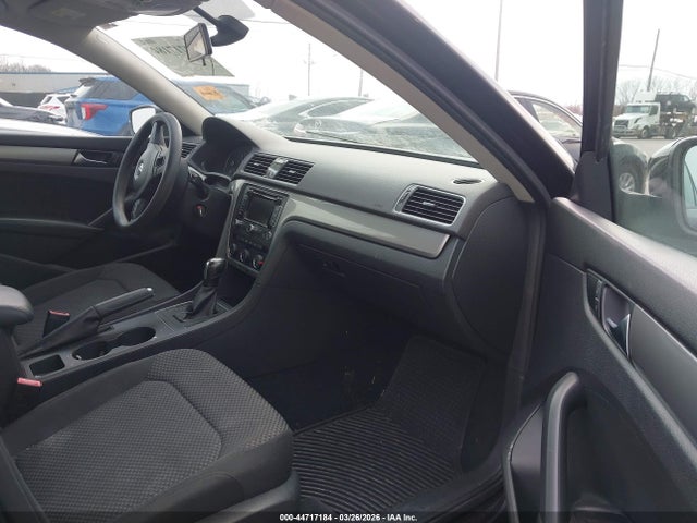Продаж на аукціоні авто 2014 Volkswagen Passat 1.8t S, vin: 1VWAT7A34EC064977, номер лоту: 44717184