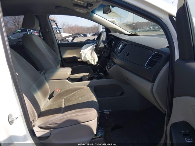 2015 Kia Sedona Lx მანქანა იყიდება აუქციონზე, vin: KNDMB5C15F6059192, აუქციონის ნომერი: 44717185