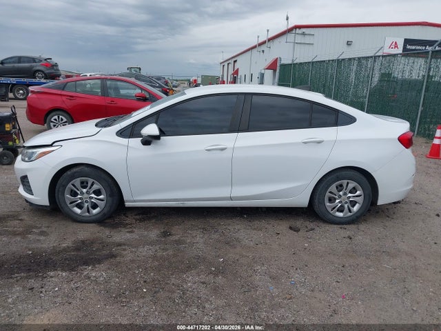 1G1BJ5SM5K7105297 Chevrolet Cruze Diesel