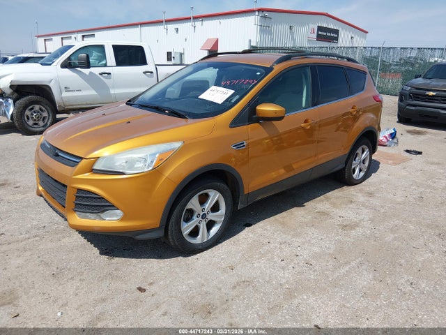 1FMCU9G93GUA40341 Ford ESCAPE SE