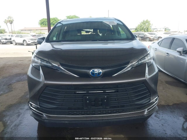 44717244 :رقم المزاد ، 5TDJRKEC0RS206602 vin ، 2024 Toyota Sienna Xle مزاد بيع