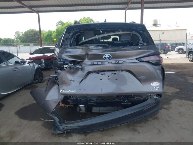 44717244 :رقم المزاد ، 5TDJRKEC0RS206602 vin ، 2024 Toyota Sienna Xle مزاد بيع