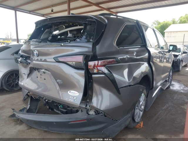 44717244 :رقم المزاد ، 5TDJRKEC0RS206602 vin ، 2024 Toyota Sienna Xle مزاد بيع