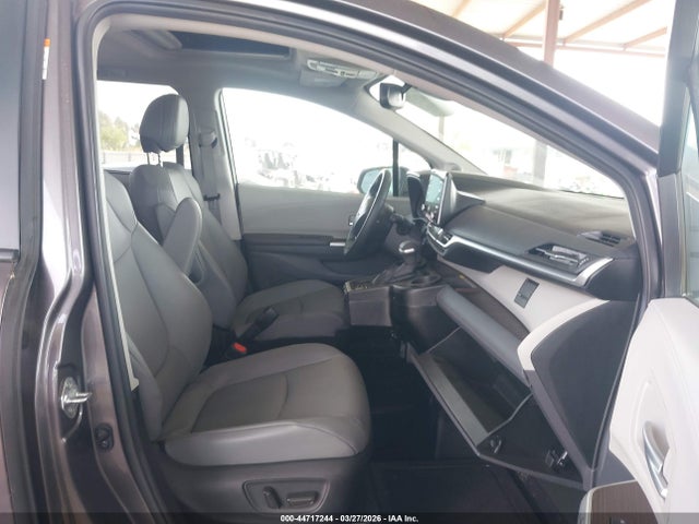 44717244 :رقم المزاد ، 5TDJRKEC0RS206602 vin ، 2024 Toyota Sienna Xle مزاد بيع