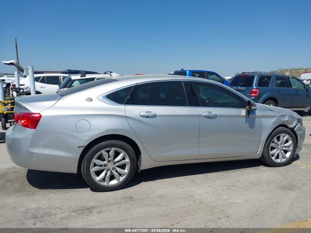 Chevrolet IMPALA 1LT 2017 2G1105SA2H9113949 Image 13