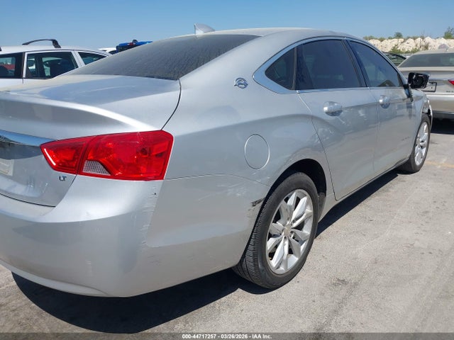 Chevrolet IMPALA 1LT 2017 2G1105SA2H9113949 Image 17