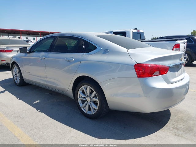 Chevrolet IMPALA 1LT 2017 2G1105SA2H9113949 Image 3