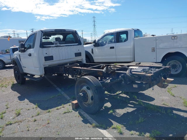 1FDUF5GT8HEC03063 Ford F-550 Chassis Xlt