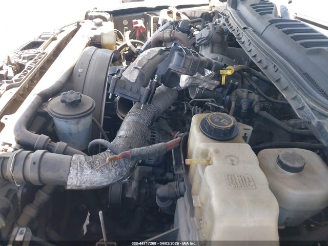 1FDUF5GT8HEC03063 Ford F-550 Chassis Xlt
