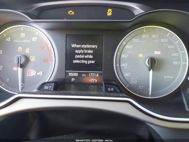 44717272 :رقم المزاد ، WAUBGAFL7EA070153 vin ، 2014 Audi S4 3.0t Premium Plus مزاد بيع