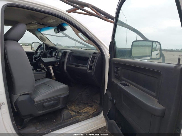 3C7WRMBL0EG140070 RAM 5500 Chassis Tradesman/slt