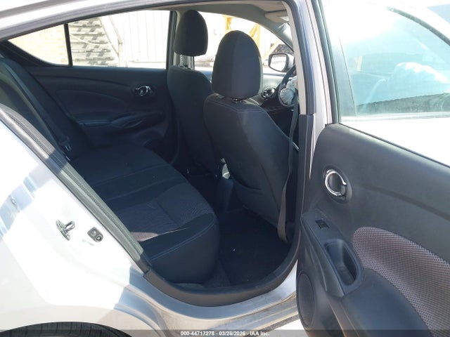 2019 Nissan Versa 1.6 Sv მანქანა იყიდება აუქციონზე, vin: 3N1CN7AP3KL862527, აუქციონის ნომერი: 44717278
