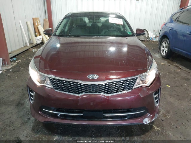 44717302 :رقم المزاد ، 5XXGU4L39HG175342 vin ، 2017 Kia Optima Ex مزاد بيع