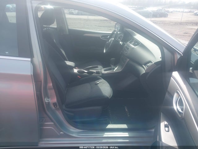 2014 Nissan Sentra Sv მანქანა იყიდება აუქციონზე, vin: 3N1AB7AP7EY268093, აუქციონის ნომერი: 44717326