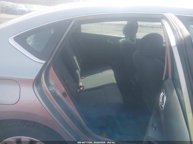 2014 Nissan Sentra Sv მანქანა იყიდება აუქციონზე, vin: 3N1AB7AP7EY268093, აუქციონის ნომერი: 44717326