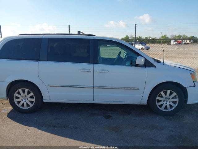 Продажа на аукционе авто 2014 Chrysler Town & Country Touring, vin: 2C4RC1BG0ER404024, номер лота: 44717338