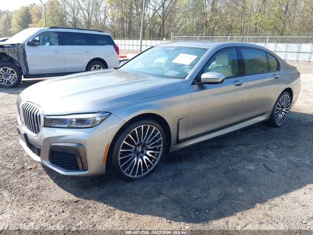 44717358 :رقم المزاد ، WBA7U2C08LGJ59528 vin ، 2020 Bmw 750i Xdrive مزاد بيع