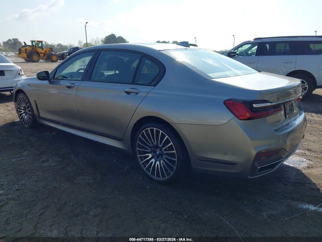 44717358 :رقم المزاد ، WBA7U2C08LGJ59528 vin ، 2020 Bmw 750i Xdrive مزاد بيع