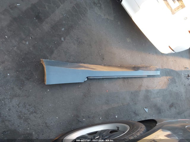44717391 :رقم المزاد ، 2G1FA1E3XD9244758 vin ، 2013 Chevrolet Camaro 2ls مزاد بيع