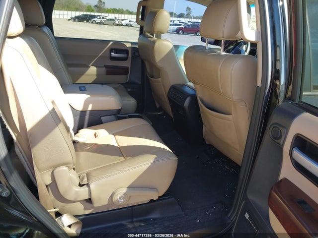 44717398 :رقم المزاد ، 5TDYY5G16FS058286 vin ، 2015 Toyota Sequoia Platinum 5.7l V8 مزاد بيع
