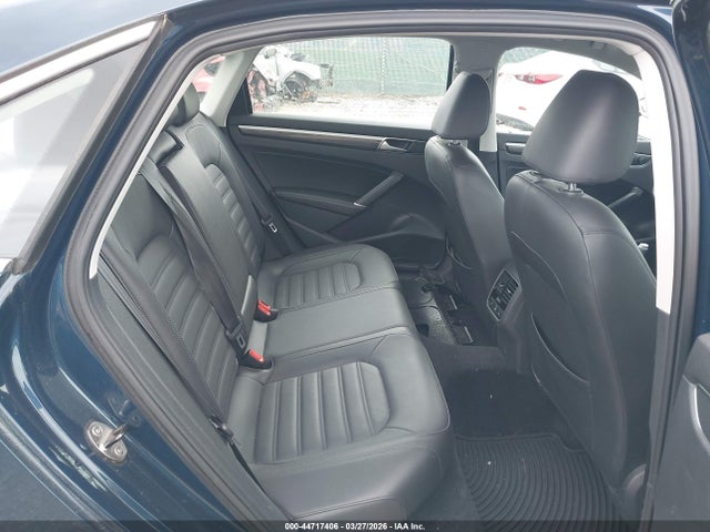 Продаж на аукціоні авто 2018 Volkswagen Passat 2.0t Sel Premium, vin: 1VWCA7A32JC000445, номер лоту: 44717406