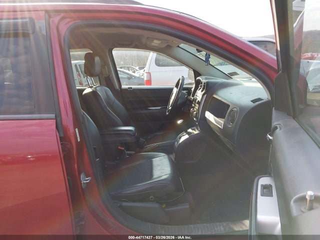 44717427 :رقم المزاد ، 1C4NJDEB3ED616893 vin ، 2014 Jeep Compass Latitude مزاد بيع