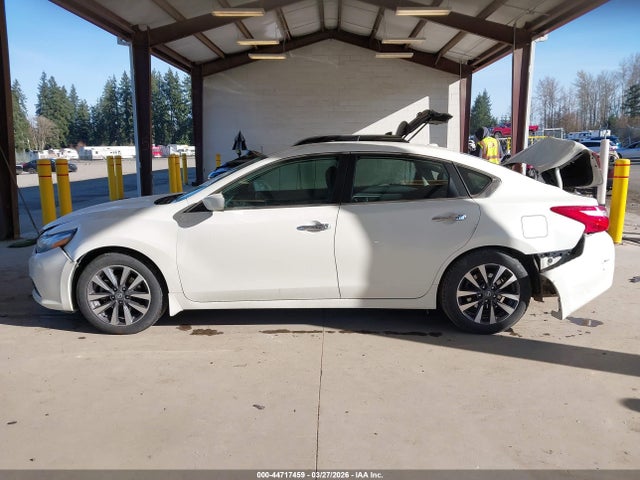 Nissan Altima 2.5 Sv 2017 1N4AL3AP8HC124199 Image 14
