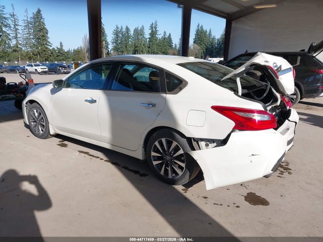 Nissan Altima 2.5 Sv 2017 1N4AL3AP8HC124199 Image 3