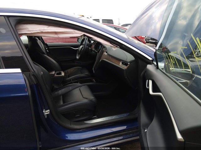 Продажа на аукционе авто 2018 Tesla Model S 100d/75d/p100d, vin: 5YJSA1E29JF248479, номер лота: 44717464