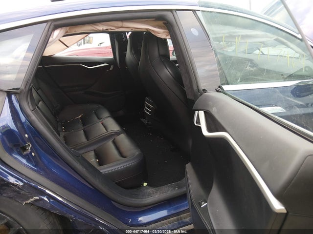 Продажа на аукционе авто 2018 Tesla Model S 100d/75d/p100d, vin: 5YJSA1E29JF248479, номер лота: 44717464