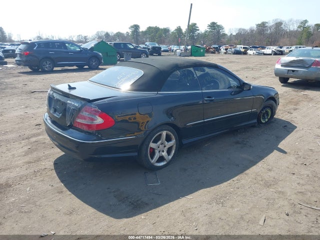 2005 MERCEDES-BENZ CLK 500 WDBTK75J85F127051 Photo 3