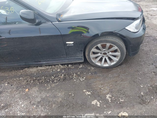 44717498 :رقم المزاد ، WBAPK7C51BA972385 vin ، 2011 Bmw 328i Xdrive مزاد بيع