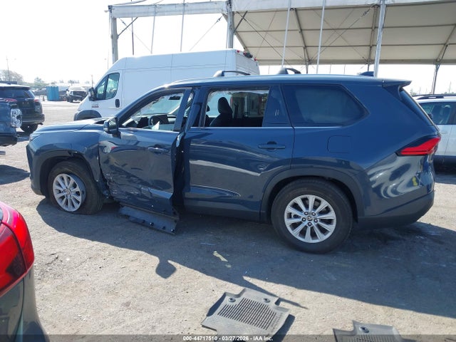 Toyota Grand Highlander Xle 2024 5TDAAAA59RS015950 Image 14
