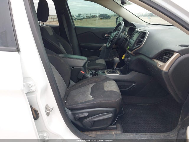 Aukcja sprzedaży 2018 Jeep Cherokee Latitude Fwd, vin: 1C4PJLCB3JD542360, numer aukcji: 44717519