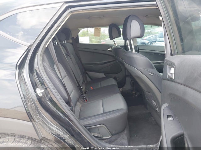 2018 Hyundai Tucson Sport მანქანა იყიდება აუქციონზე, vin: KM8J33AL2JU801234, აუქციონის ნომერი: 44717533