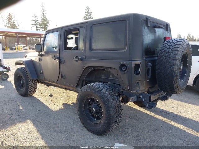 1C4BJWFG3EL215195 Jeep Wrangler Unlimited Rubicon
