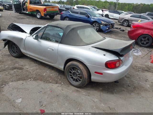Продаж на аукціоні авто 2002 Mazda Mx-5 Miata Cloth/ls/se, vin: JM1NB353720222090, номер лоту: 44717548