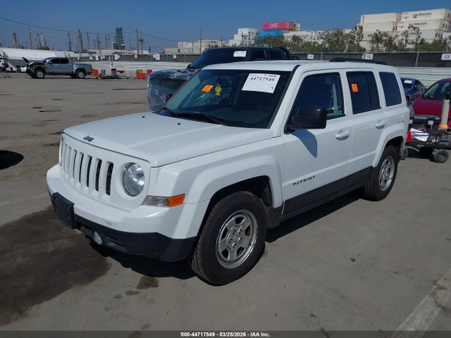 1C4NJPBA1HD162127 Jeep Patriot Sport Fwd