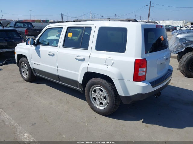 1C4NJPBA1HD162127 Jeep Patriot Sport Fwd