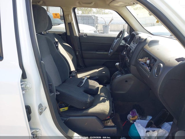 1C4NJPBA1HD162127 Jeep Patriot Sport Fwd