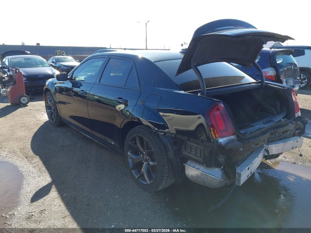 2021 Chrysler 300 300s მანქანა იყიდება აუქციონზე, vin: 2C3CCABT5MH680002, აუქციონის ნომერი: 44717552
