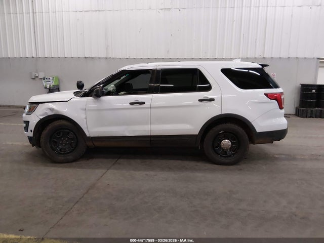 Ford Utility Police Interceptor 2016 1FM5K8AR3GGA47242 Image 15