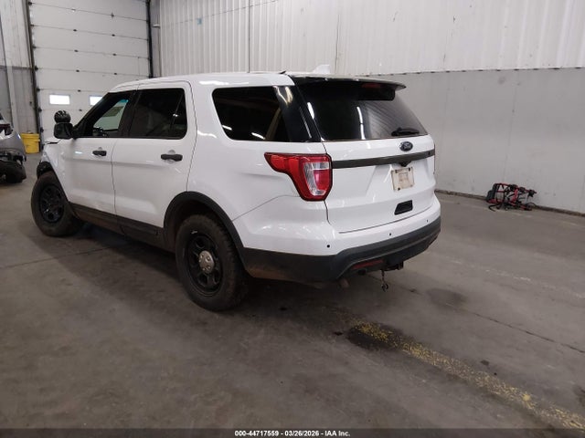 Ford Utility Police Interceptor 2016 1FM5K8AR3GGA47242 Image 3