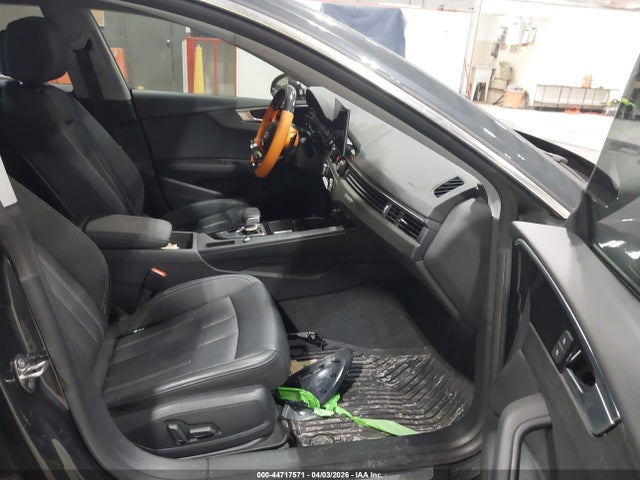 2021 AUDI A5 SPORTBACK WAUABCF58MA037913 Photo 4