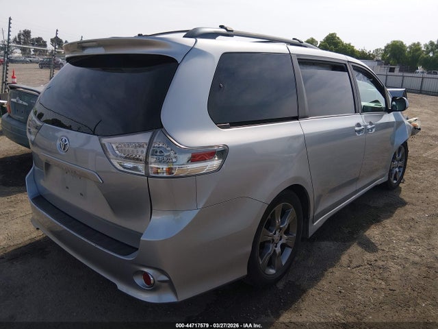 Toyota Sienna Se 8 Passenger 2015 5TDXK3DC4FS571401 Image 4