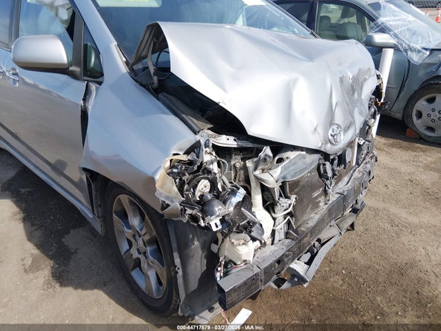 Toyota Sienna Se 8 Passenger 2015 5TDXK3DC4FS571401 Image 6