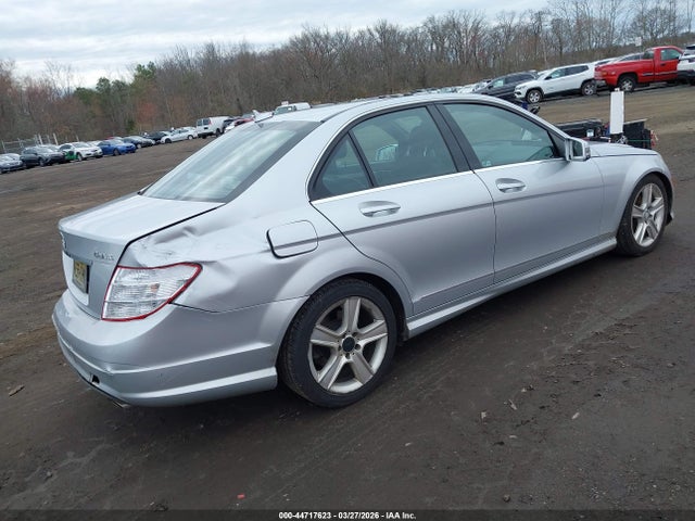 44717623 :رقم المزاد ، WDDGF8BB6AR131544 vin ، 2010 Mercedes-benz C 300 Sport 4matic مزاد بيع